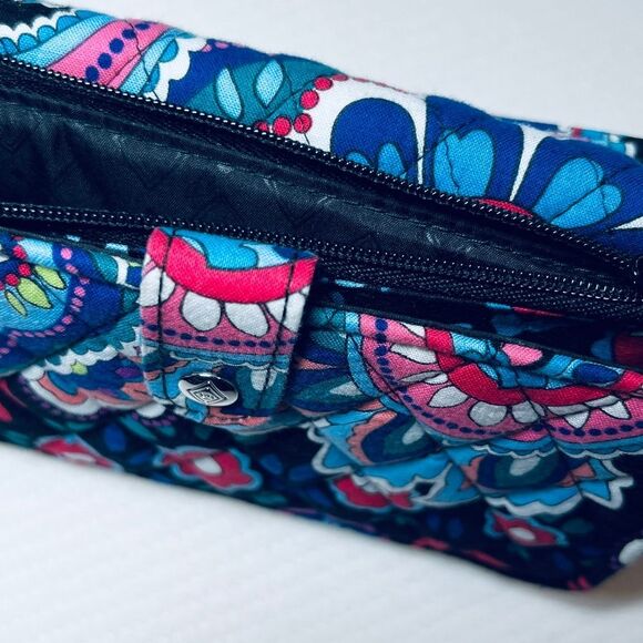 Vera Bradley Wallet, Card Case & Wrist Strap, EUC - Picture 5 of 12